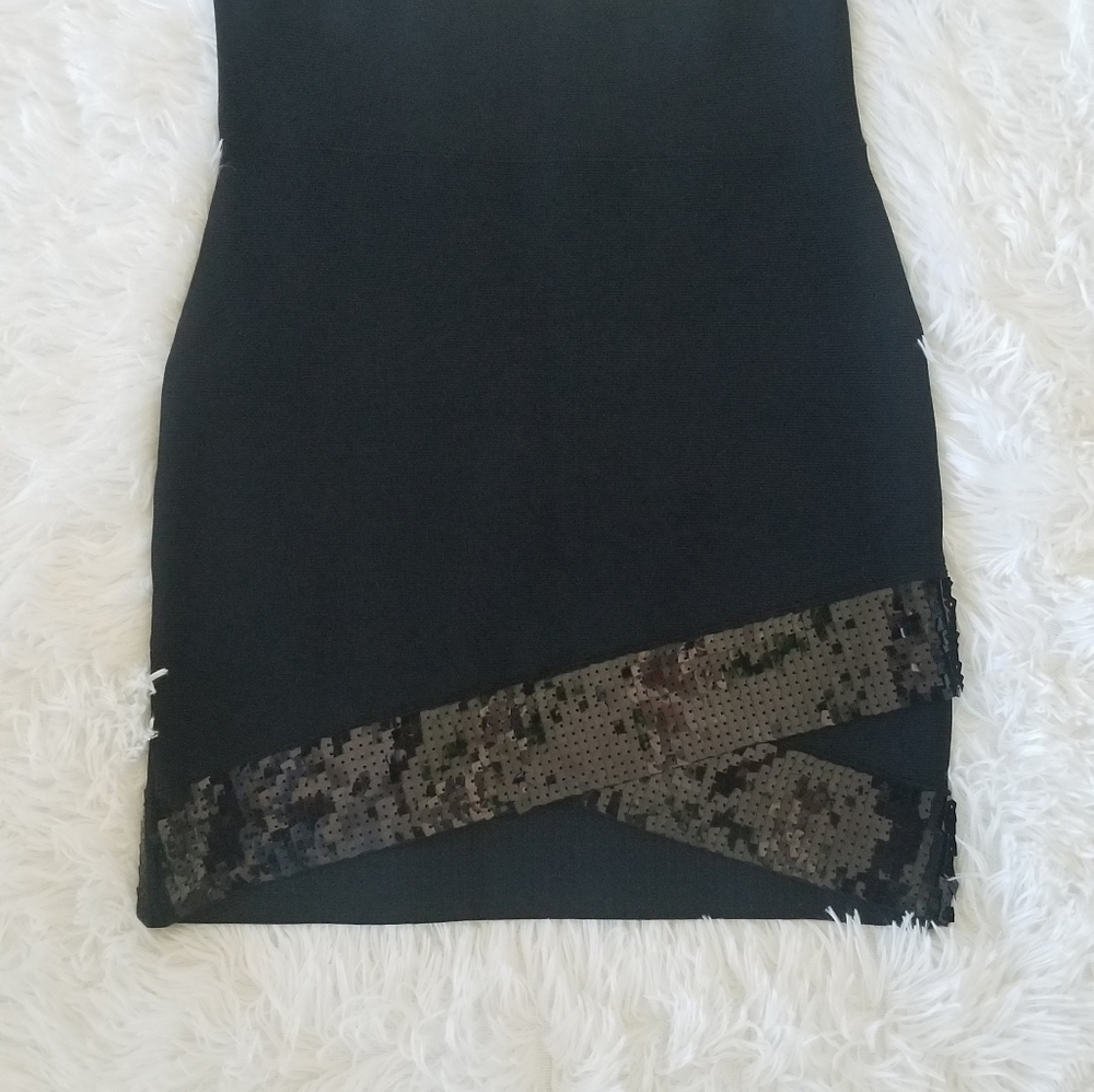 BCBG MaxAzria bandage ribbed skirt